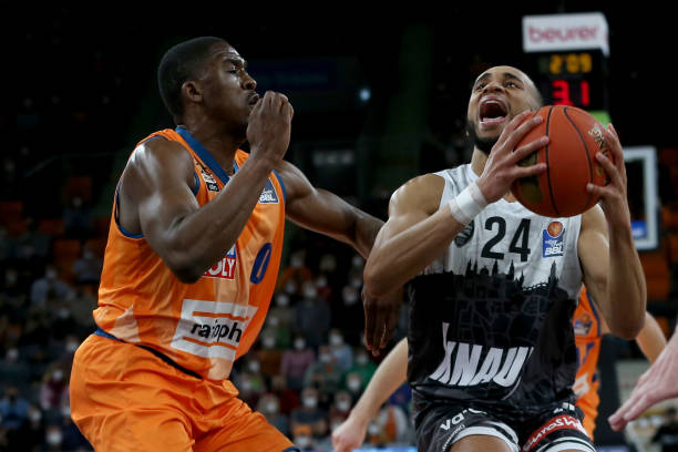 他曾将球队 他曾将球队