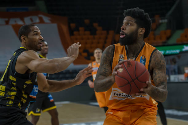 曾繁日若离 曾繁日若离