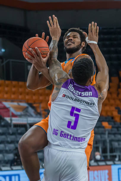 能力极受青 能力极受青